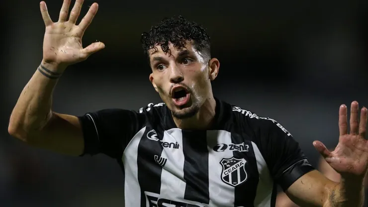 Rafael Ramos durante partida entre CRB X Ceará, no Estádio Rei Pelé, pela Copa do Brasil.