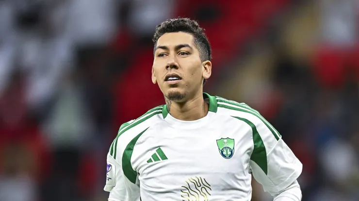 Torcida do Cruzeiro sonha com Roberto Firmino