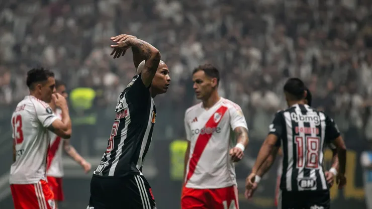 Deyverson jogador do Atlético durante partida contra o River Plate na Arena MRV pela Copa Libertadores 2024. Foto: Fernando Moreno/AGIF
