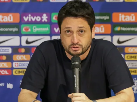 Arthur Elias convoca a torcida e faz testes decisivos na Seleção Feminina