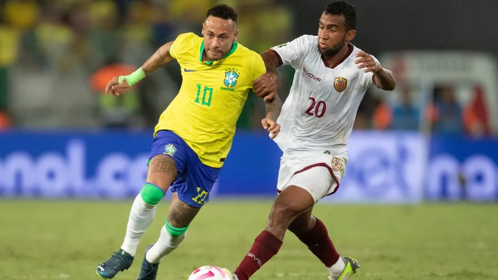 Neymar em Brasil x Venezuela pelas Eliminatórias da Copa. Foto: Gil Gomes/AGIF