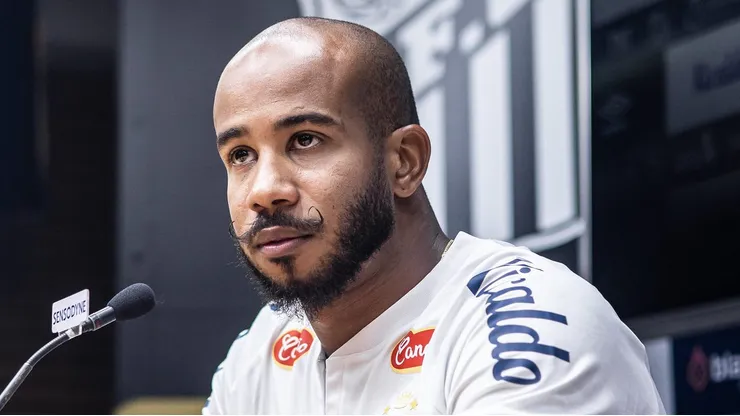 Patrick vai custar mais caro ao Santos