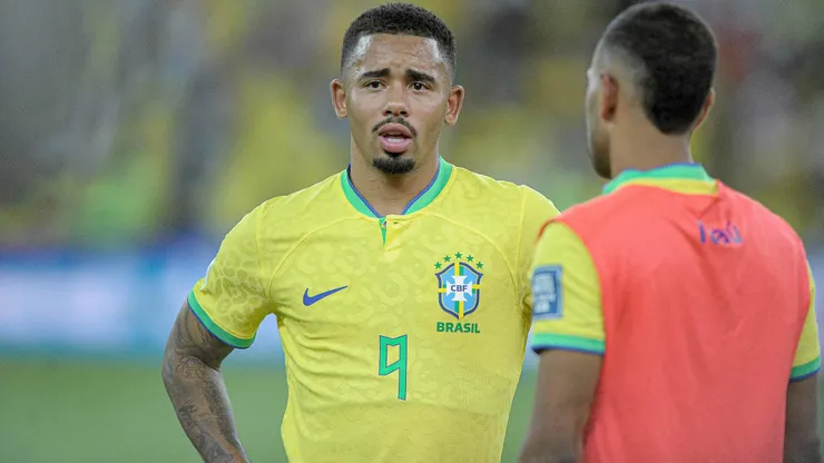 Edmundo sugere duas contratações bombásticas para o Vasco: Gabriel Jesus e +1