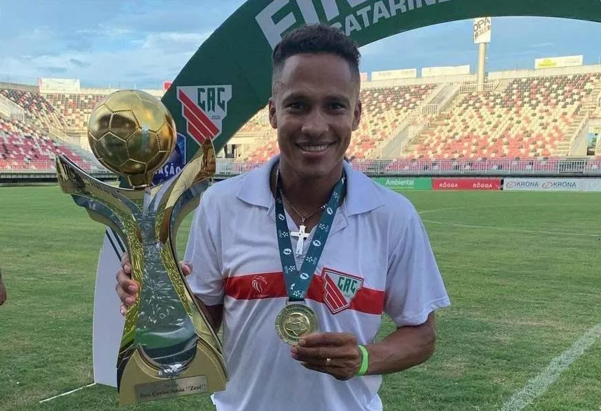 Atacante Soares com a camisa do Atlético Catarinense na final do Campeonato Catarinense Foto: Divulgação/Atlético Catarinense