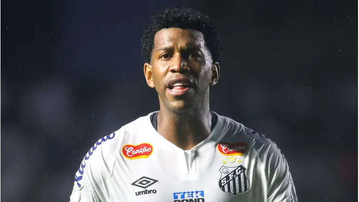 Santos deve perder Gil para 2025.