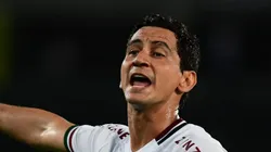 Paulo Henrique Ganso durante jogo contra o Botafogo, pelo Brasileirão.