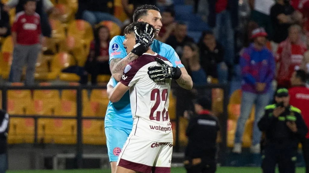 Nahuel Losada colocou o Lanús acima do Cruzeiro - Foto: IMAGO/ZUMA Press Wire.