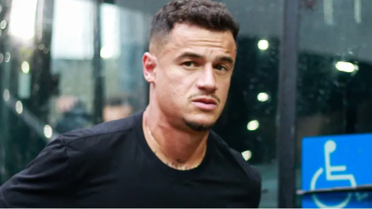 Philippe Coutinho em sua chegada a São Januário, na semifinal da Copa do Brasil. Foto: Matheus Lima/Vasco