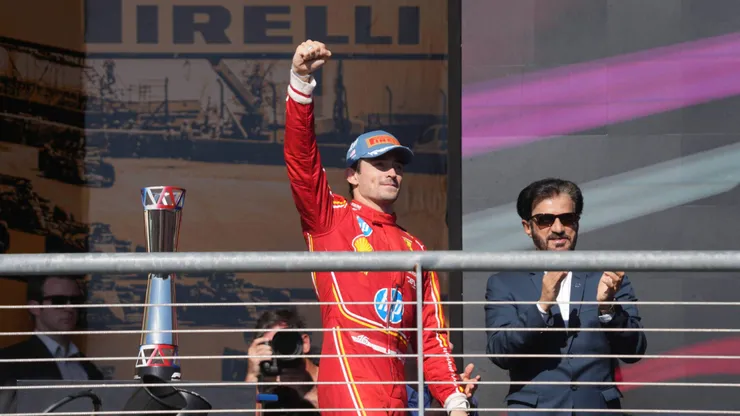 Leclerc comemorando a vitória no GP de Austin