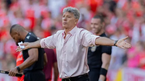 Treinador ainda não é certeza para 2025.