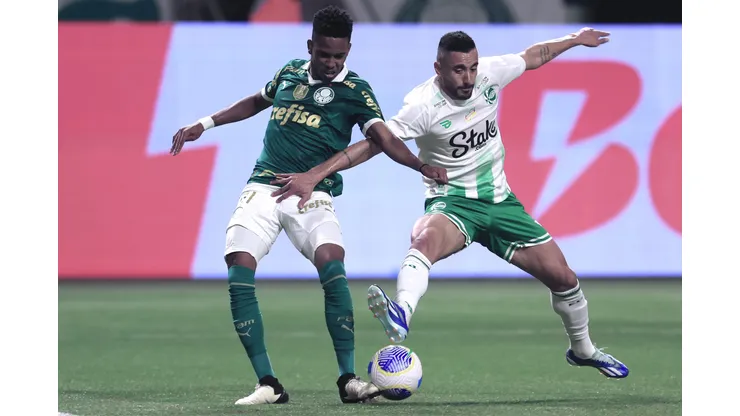 SP - SAO PAULO - 23/06/2024 - BRASILEIRO A 2024, PALMEIRAS X JUVENTUDE - Estevao jogador do Palmeiras durante partida contra o Juventude no estadio Arena Allianz Parque pelo campeonato Brasileiro A 2024. Foto: Marcello Zambrana/AGIF