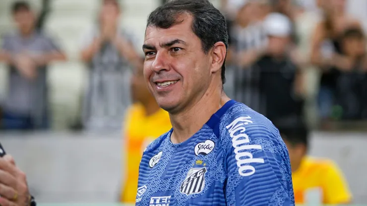 Carille não deve ficar - Foto: Baggio Rodrigues/AGIF.