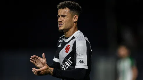 Philippe Coutinho não agrada a torcida vascaína desde seu retorno ao clube. Foto: Thiago Ribeiro/AGIF
