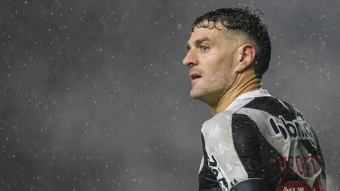 RJ - RIO DE JANEIRO - 19/10/2024 - COPA DO BRASIL 2024, VASCO X ATLETICO-MG - Vegetti jogador do Vasco durante partida contra o Atletico-MG no estadio Sao Januario pelo campeonato Copa Do Brasil 2024. Foto: Thiago Ribeiro/AGIF