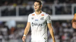 Julio Furch jogador do Santos durante partida contra o Goias no estadio Vila Belmiro pelo campeonato Brasileiro B 2024
