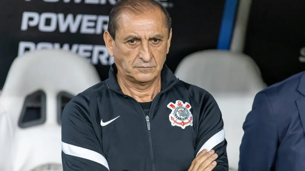 Ramón Díaz aprova saída e meia está de malas prontas para deixar o Corinthians&nbsp;