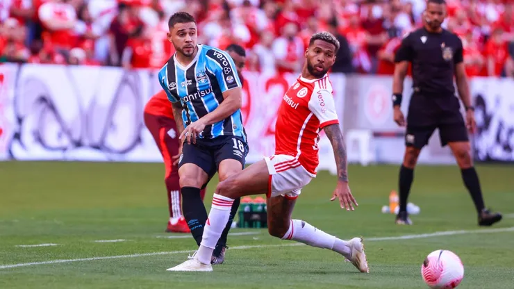 João Pedro é o atual titular da posição no elenco. Foto: Luiz Erbes/AGIF