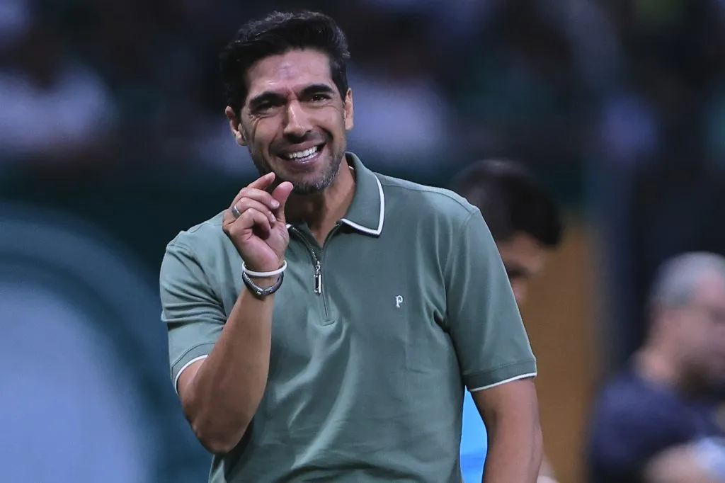 Palmeiras de Abel Ferriera não perde há 10 jogos no Brasileirão  Foto: Ettore Chiereguini/AGIF