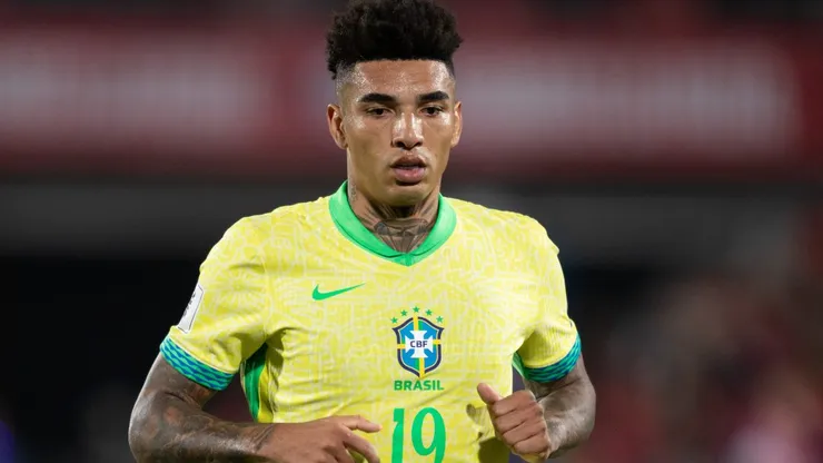 CHILE - SANTIAGO - 10/10/2024 - ELIMINATORIAS COPA DO MUNDO 2026, CHILE X BRASIL - Igor Jesus jogador do Brasil durante partida contra o Chile no estadio Nacional pelo campeonato Eliminatorias Copa Do Mundo 2026. Foto: Gil Gomes/AGIF