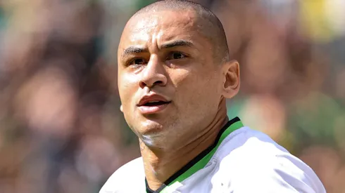 Igor recebeu elogios de Wellington Paulista - Foto: Gilson Junio/AGIF.