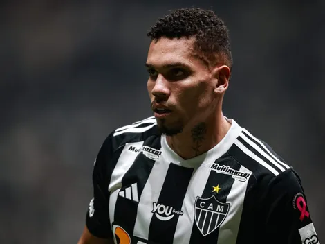 Paulinho relembra saída do Vasco
