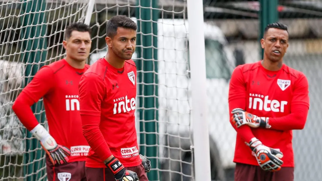 Denis, Sidão e Renan Ribeiro nos tempos de SPFC. Foto: Marcello Zambrana/AGIF