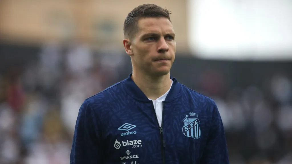 Furch tem saída decretada do Santos – Foto: Reinaldo Campos/AGIF