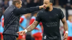SP - SAO PAULO - 17/10/2024 - BRASILEIRO A 2024, CORINTHIANS X ATHLETICO-PR - tecnico do Corinthians Ramon Diaz e o jogador Memphis Depay durante partida contra o Athletico-PR no estadio Arena Corinthians pelo campeonato Brasileiro A 2024. Foto: Joisel Amaral/AGIF