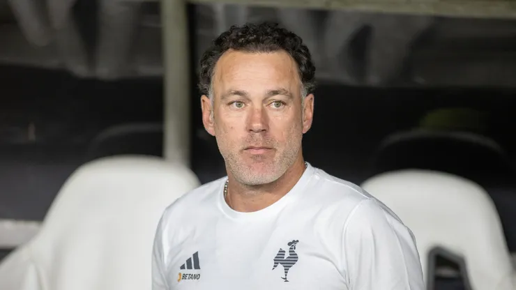 Treinador deve fazer algumas alterações na equipe.