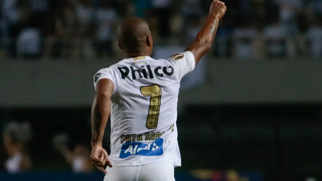 Sánchez marcou 32 gols no Santos - Foto: Marcello Zambrana/AGIF.