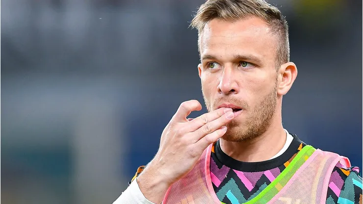 Juventus não quer manter Arthur - Foto: Getty Images.