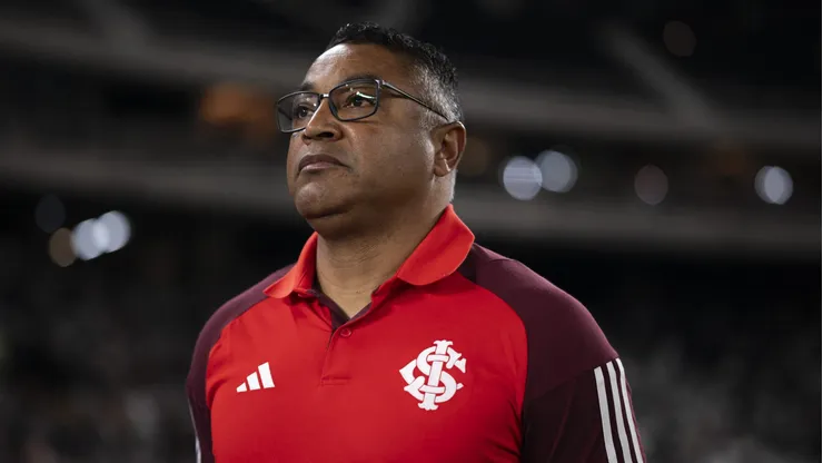 Roger Machado vai fazer seu primeiro GreNal do outro lado da 'fronteira'