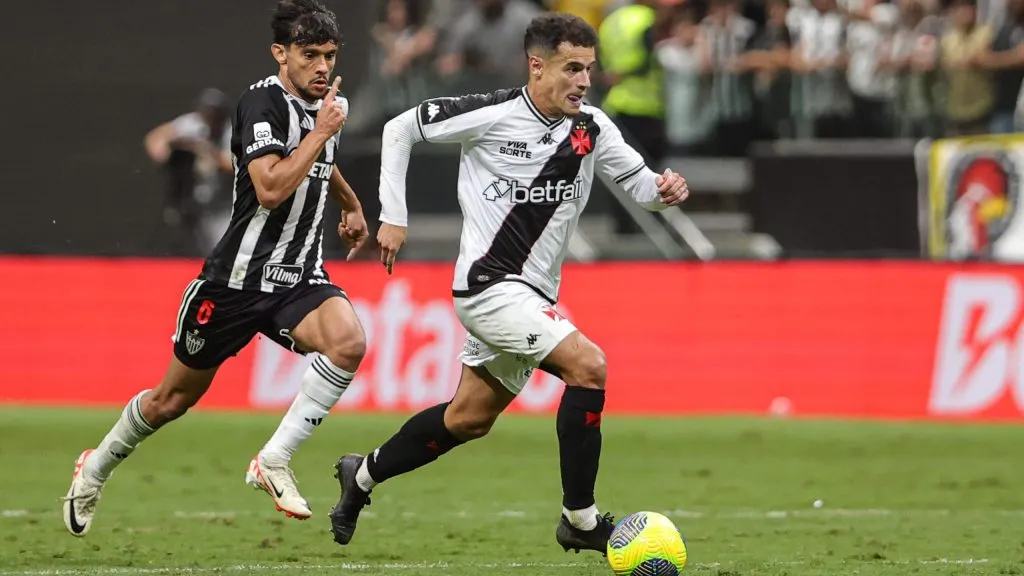 Coutinho marcou no jogo da ida - Foto: Gilson Lobo/AGIF.