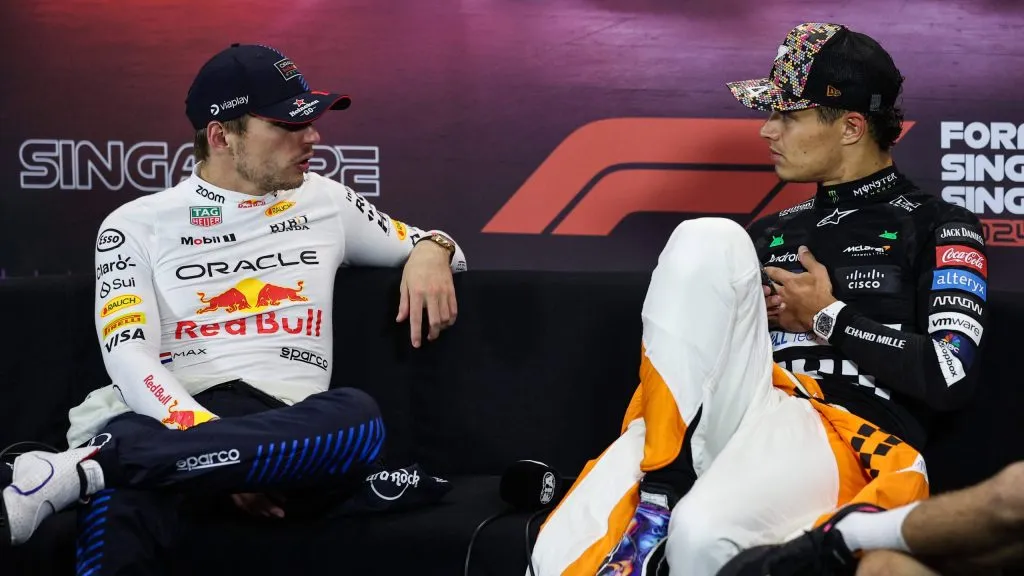 Verstappen e Norris no GP de Singapura (IMAGO / PanoramiC)