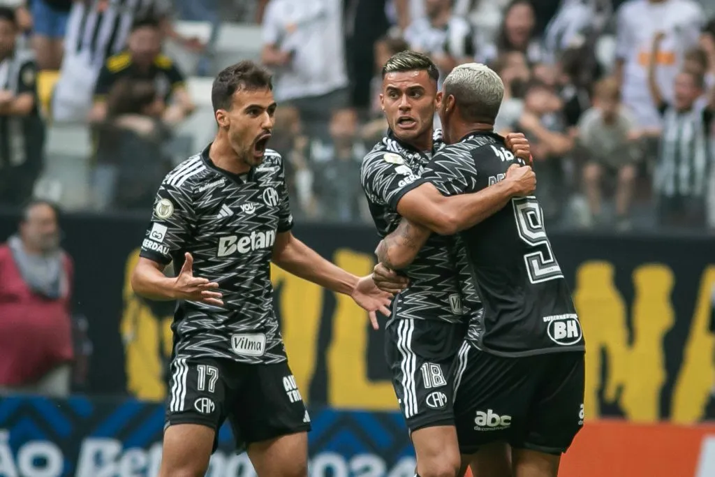 Fausto Vera jogador do Atletico-MG comemora seu gol durante partida contra o Fortaleza na Arena Castelão  Brasileiro A 2024. Foto: Fernando Moreno/AGIF