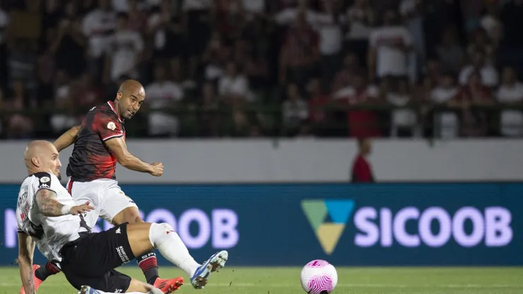 Lucas Moura foi o herói da partida. Foto: Anderson Romao/AGIF