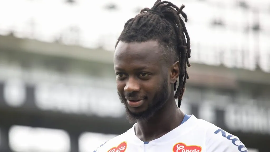 Yusupha Njie em sua apresentação. Foto: Reinaldo Campos/AGIF