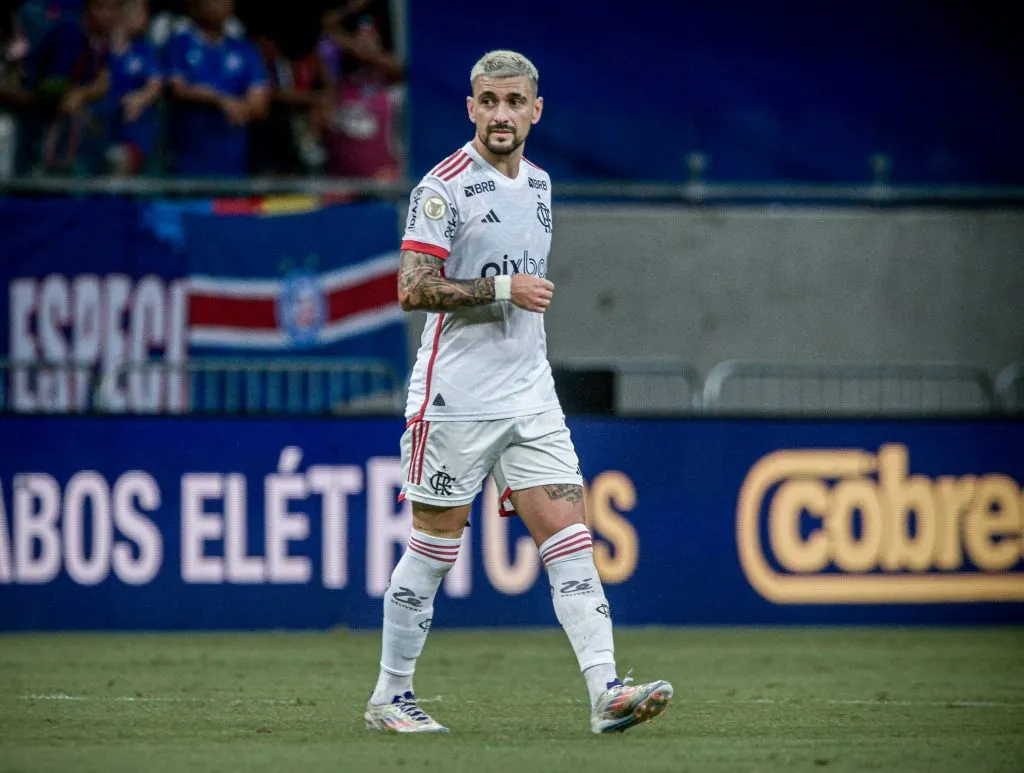 Arrascaeta em partida contra o Bahia. Foto: Jhony Pinho/AGIF