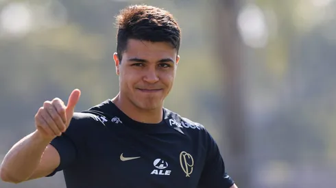 Roni, do Corinthians, foi oferecido ao Santos, mas não vai vir em 2025