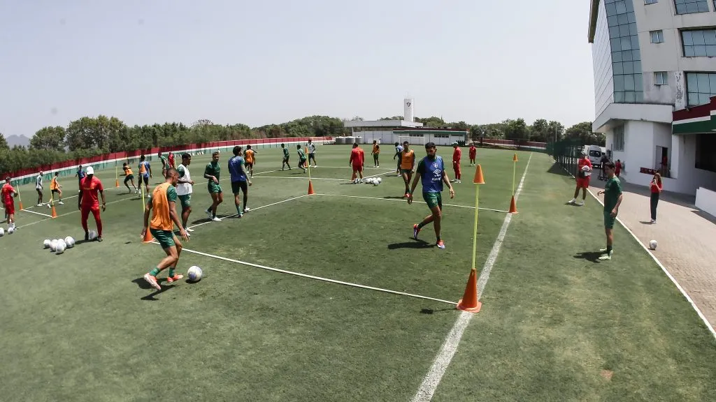Maratona de jogos prejudica evolução do elenco – FOTO: LUCAS MERÇON / FLUMINENSE F.C.