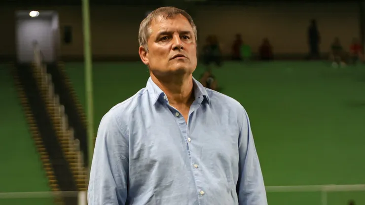 Diego Aguirre faz revelação sobre bastidores do Peñarol