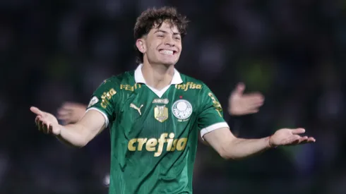 Giay jogador do Palmeiras, durante partida contra o Atletico-MG no estadio Brinco de Ouro pelo campeonato Brasileiro A 2024