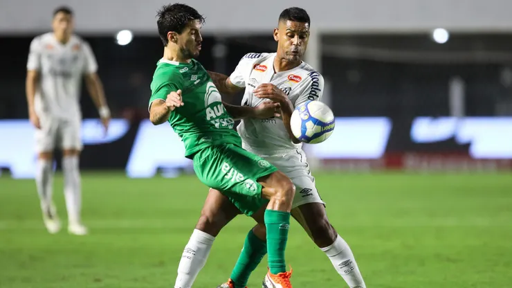 Saiba onde assistir ao jogo entre Chapecoense e Santos pelo Brasileirão Série B
