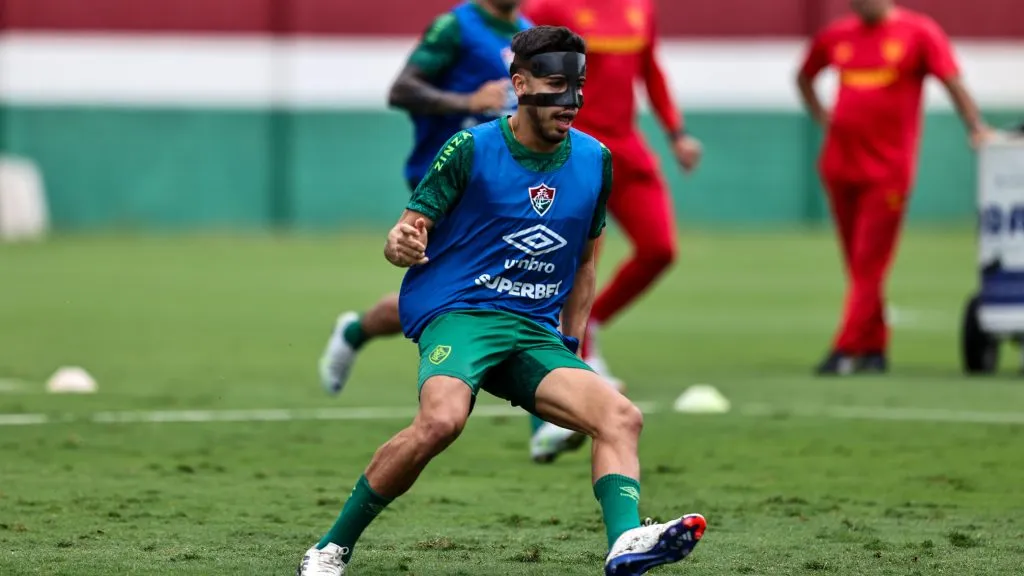 Nonato em treino nesta terça-feira (15), em preparação para o FlaFlu – FOTO: MARCELO GONÇALVES / FLUMINENSE F.C..