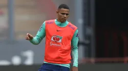 Vanderson em treino pela Seleção Brasileira. Foto:Vitor Silva/CBF