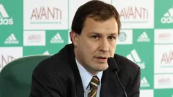 Savério Orlandi em entrevista coletiva pelo Palmeiras, em 2010. Foto: Rafael Neddermeyer