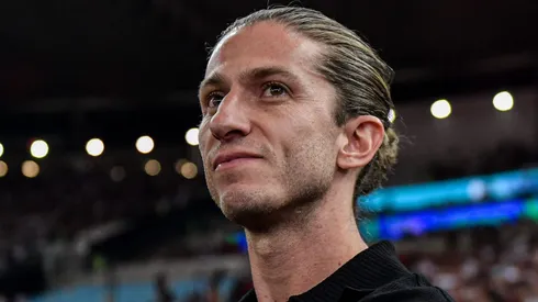 Filipe Luís durante partida entre Flamengo e Corinthians, pela semifinal da Copa do Brasil, no Maracanã.