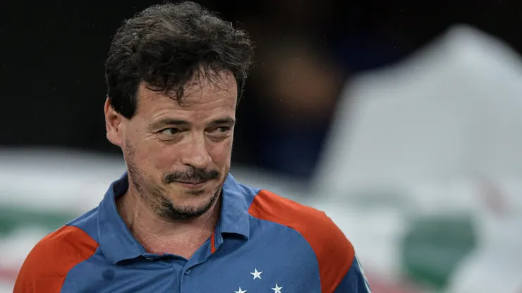 Fernando Diniz tem confirmação no Cruzeiro para 2025