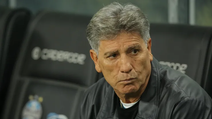 Renato é ausência no treino do Grêmio nesta segunda