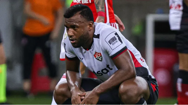Santos colocou Luan em sua lista.